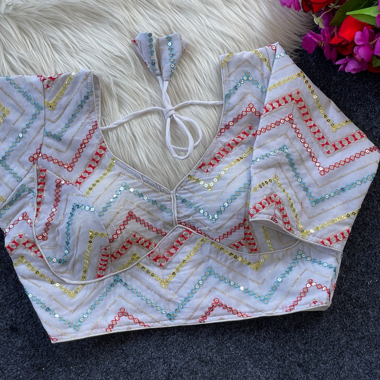 Pure Georgette Viscose with sabyasachi  pattern Blouse